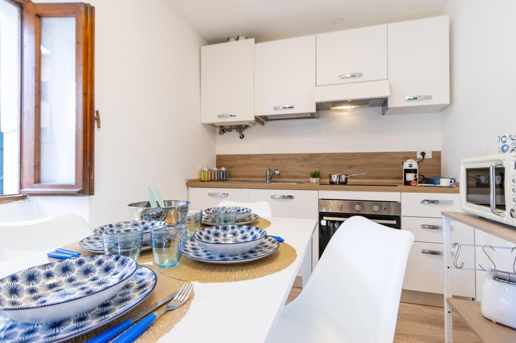 Golden Lake - Luxury Apartment ☆☆☆☆☆ - 100M From The Lake Бавено Экстерьер фото